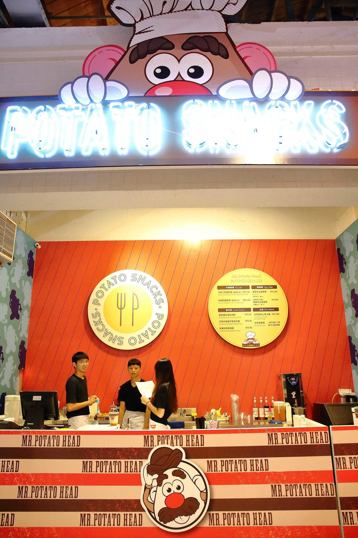 【遊。台北】蛋頭先生期間限定店〜2018打卡新熱點。台灣全亞洲首發!玩具總動員陪你過暑假喔!