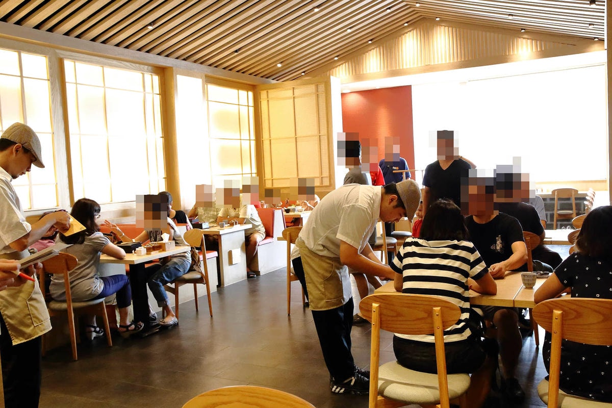 【食。台中】日四又魚 鰻魚飯專賣店〜太平必吃美食餐廳推薦。本壽司的新品牌登場!超平價美味,爽爽吃鰻魚飯!