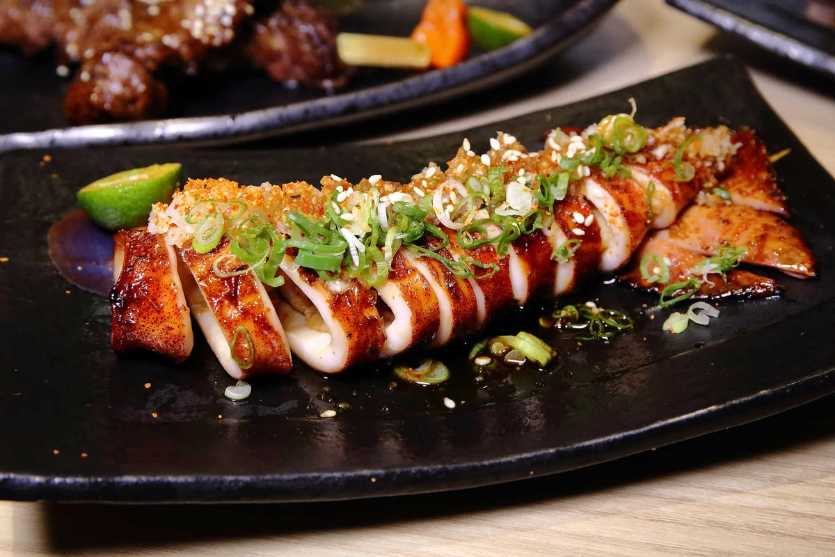 【食。台中】日四又魚 鰻魚飯專賣店〜太平必吃美食餐廳推薦。本壽司的新品牌登場!超平價美味,爽爽吃鰻魚飯!