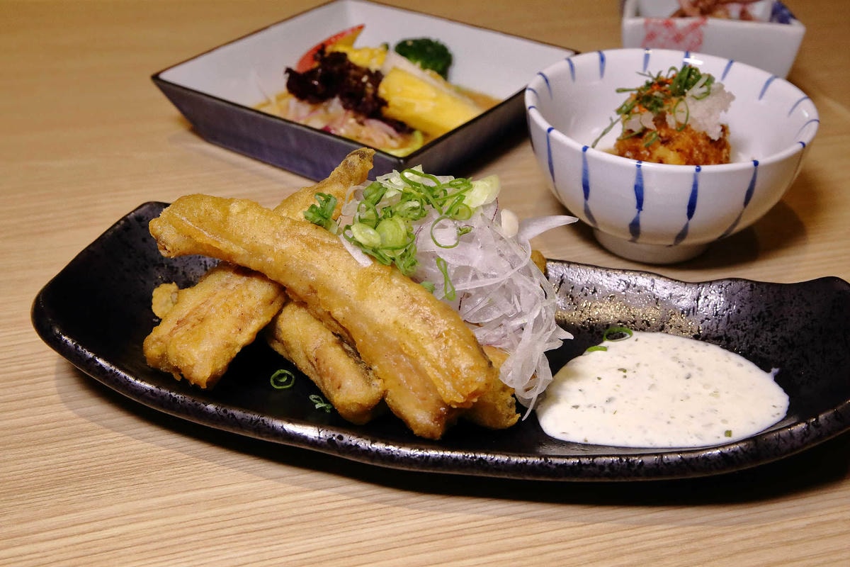 【食。台中】日四又魚 鰻魚飯專賣店〜太平必吃美食餐廳推薦。本壽司的新品牌登場!超平價美味,爽爽吃鰻魚飯!