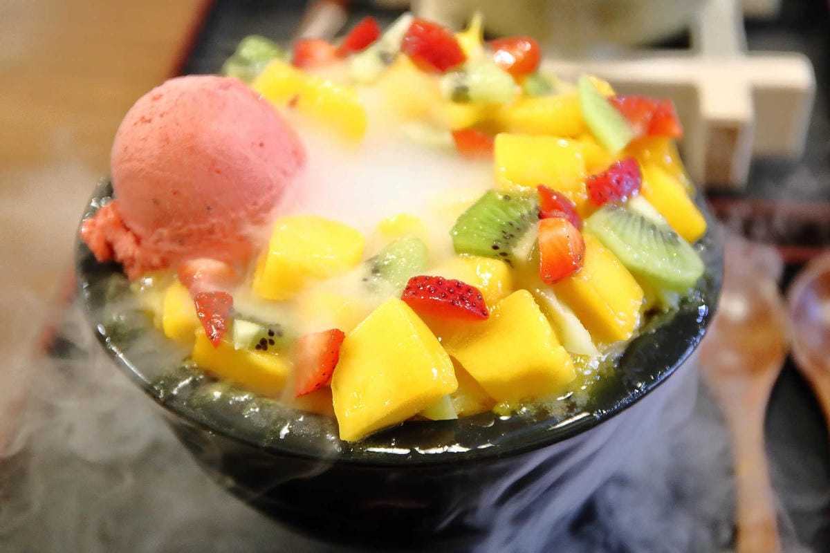 【食。中壢】Papake Gelato 帕帕克的店 – 中原店〜IG打卡冰品熱搜！煙霧裊裊中的浪漫，今夏必吃的療癒系冰品！(已歇業)