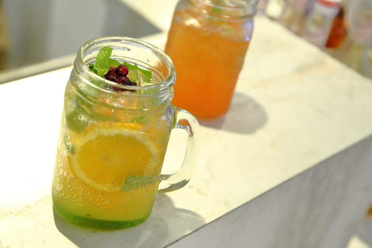 【食。台北】Ludique Crème調皮奶油〜「網美系」夢幻甜點店。超好拍的盪鞦韆跟乾燥花牆，可愛店狗陪妳下午茶