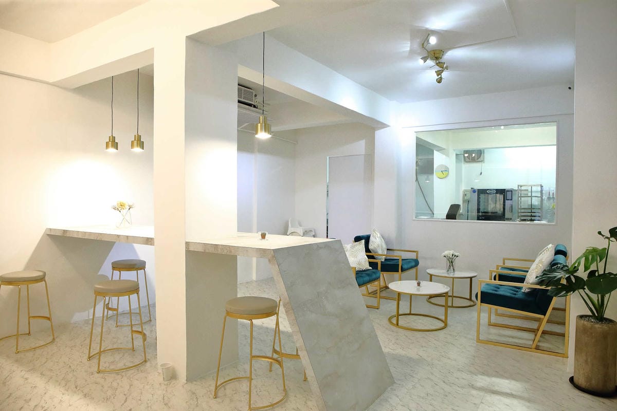 【食。台北】Ludique Crème調皮奶油〜「網美系」夢幻甜點店。超好拍的盪鞦韆跟乾燥花牆，可愛店狗陪妳下午茶