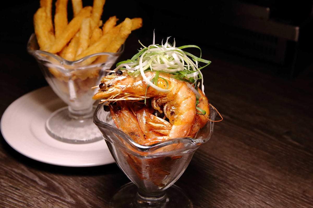 【食。台北】W. 瓦法奇朵〜地表最強飲料加購價99元,火鍋牛排義大利麵下午茶想吃什麼都沒問題,聚會最好的選擇!