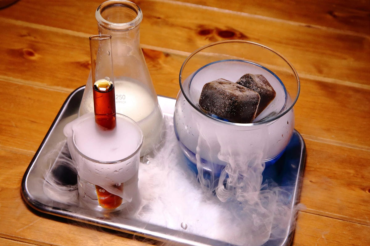 【食。中壢】古月新城複合式餐廳〜聚餐吧!中壢包場聚會,中國風包廂空間,創意料理美味又吸睛!