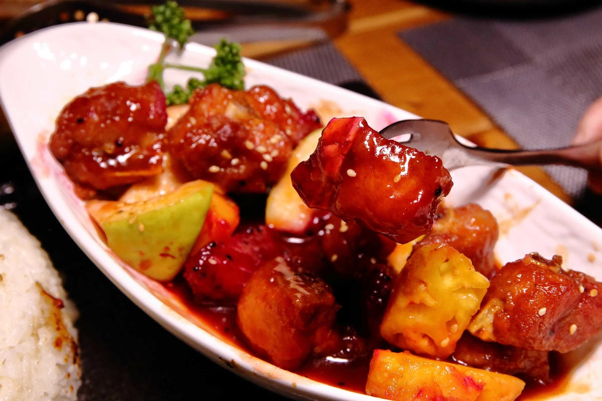 【食。中壢】古月新城複合式餐廳〜聚餐吧!中壢包場聚會,中國風包廂空間,創意料理美味又吸睛!