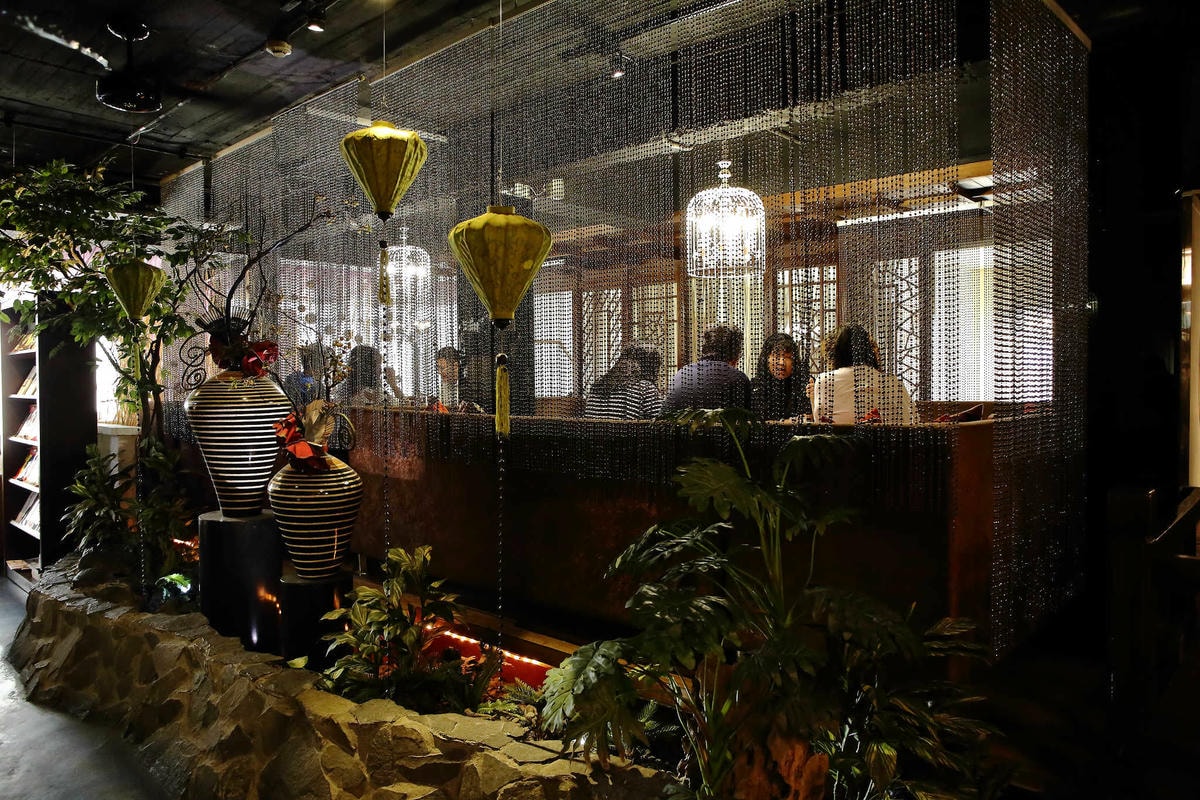 【食。中壢】古月新城複合式餐廳〜聚餐吧!中壢包場聚會,中國風包廂空間,創意料理美味又吸睛!