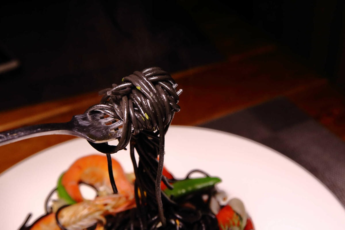 【食。中壢】古月新城複合式餐廳〜聚餐吧!中壢包場聚會,中國風包廂空間,創意料理美味又吸睛!