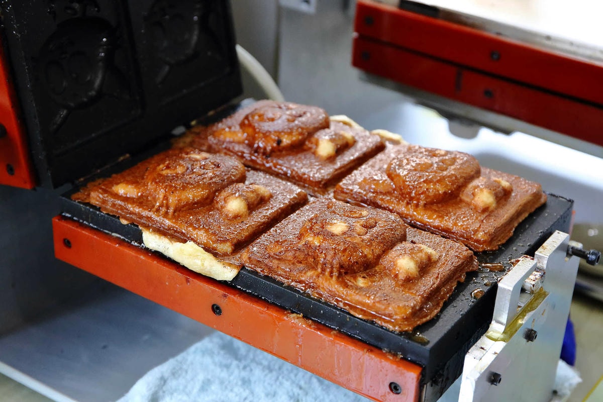 【食。中壢】喵星燒 Meow〜中原夜市美食。創新丹麥甜點,千層起酥系列,超萌可愛度爆表的手作貓咪點心!(已歇業)