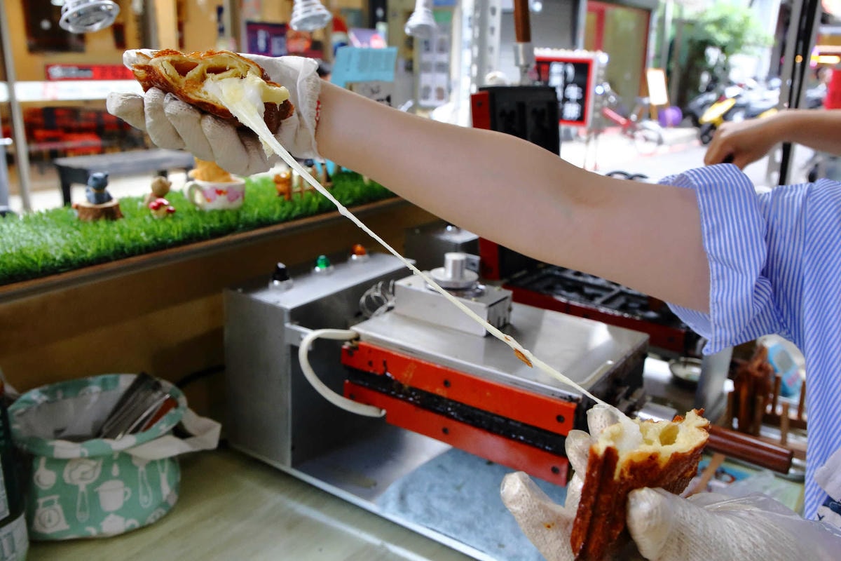 【食。中壢】喵星燒 Meow〜中原夜市美食。創新丹麥甜點,千層起酥系列,超萌可愛度爆表的手作貓咪點心!(已歇業)