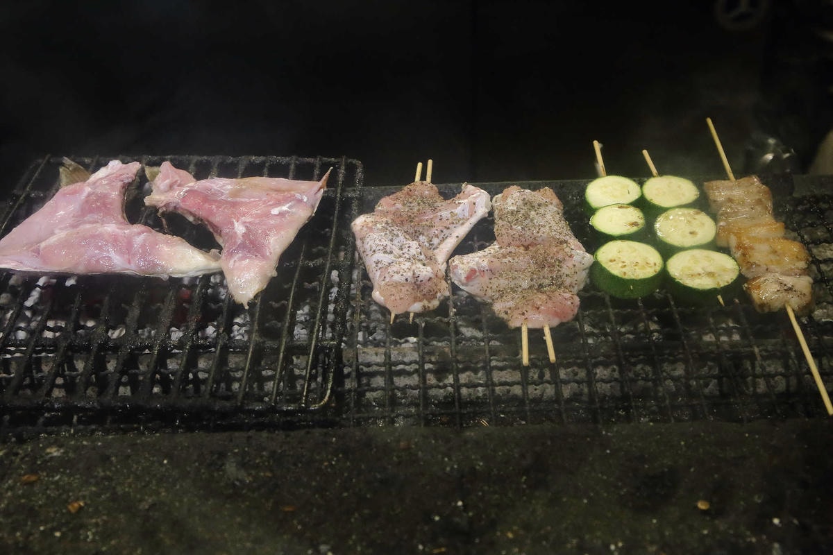 【食。台北】錦虎木炭串燒專門店〜東區串燒居酒屋。深夜食堂X居酒屋,傳承日本職人燒烤的精神,老饕限定!