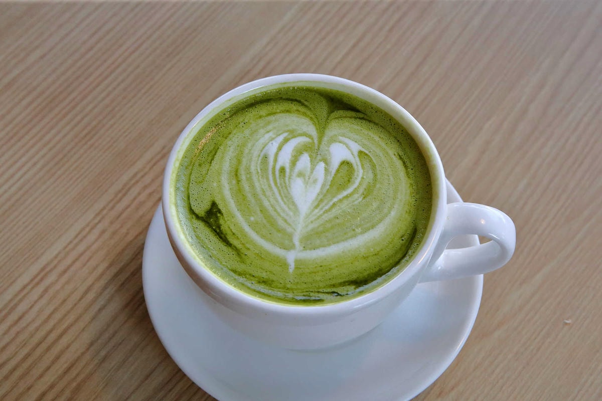 【食。中壢】Material café 素材日常〜貨櫃屋咖啡館打卡新亮點!不能錯過的中壢夜市散步咖啡廳!