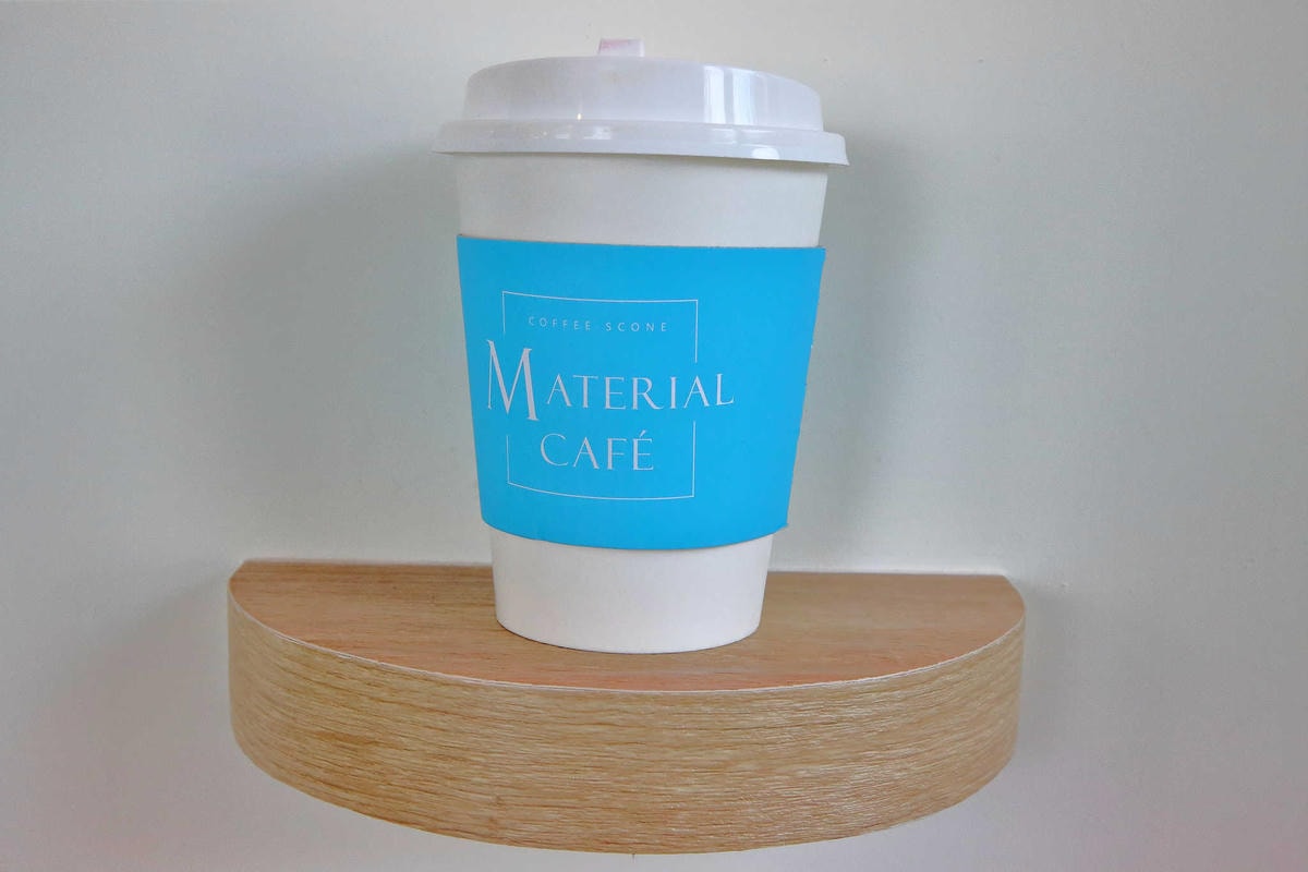 【食。中壢】Material café 素材日常〜貨櫃屋咖啡館打卡新亮點!不能錯過的中壢夜市散步咖啡廳!