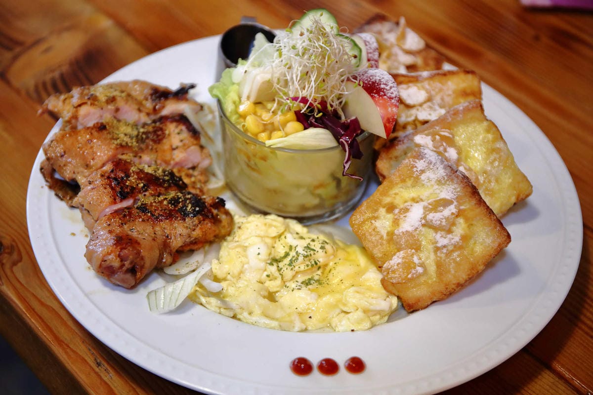 【食。大溪】丑咖啡 BU-SU café〜就愛老宅！文青必去！大溪老宅改造咖啡館，不只好吃還好拍！