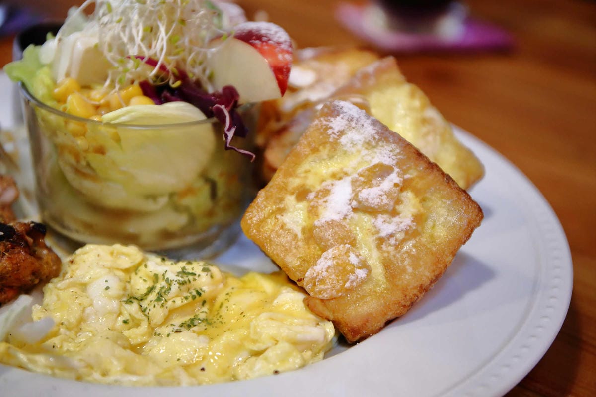 【食。大溪】丑咖啡 BU-SU café〜就愛老宅！文青必去！大溪老宅改造咖啡館，不只好吃還好拍！