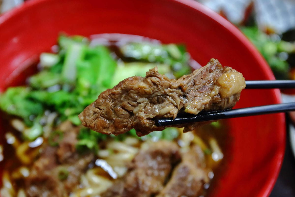 【食。新莊】吠柴手作餃子〜史上最機車的水餃？內行人才知道的新莊美食新莊水餃，每日手工現包限量，吃過一次就回不去了！(已歇業)