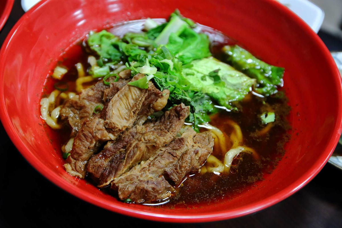 【食。新莊】吠柴手作餃子〜史上最機車的水餃？內行人才知道的新莊美食新莊水餃，每日手工現包限量，吃過一次就回不去了！(已歇業)