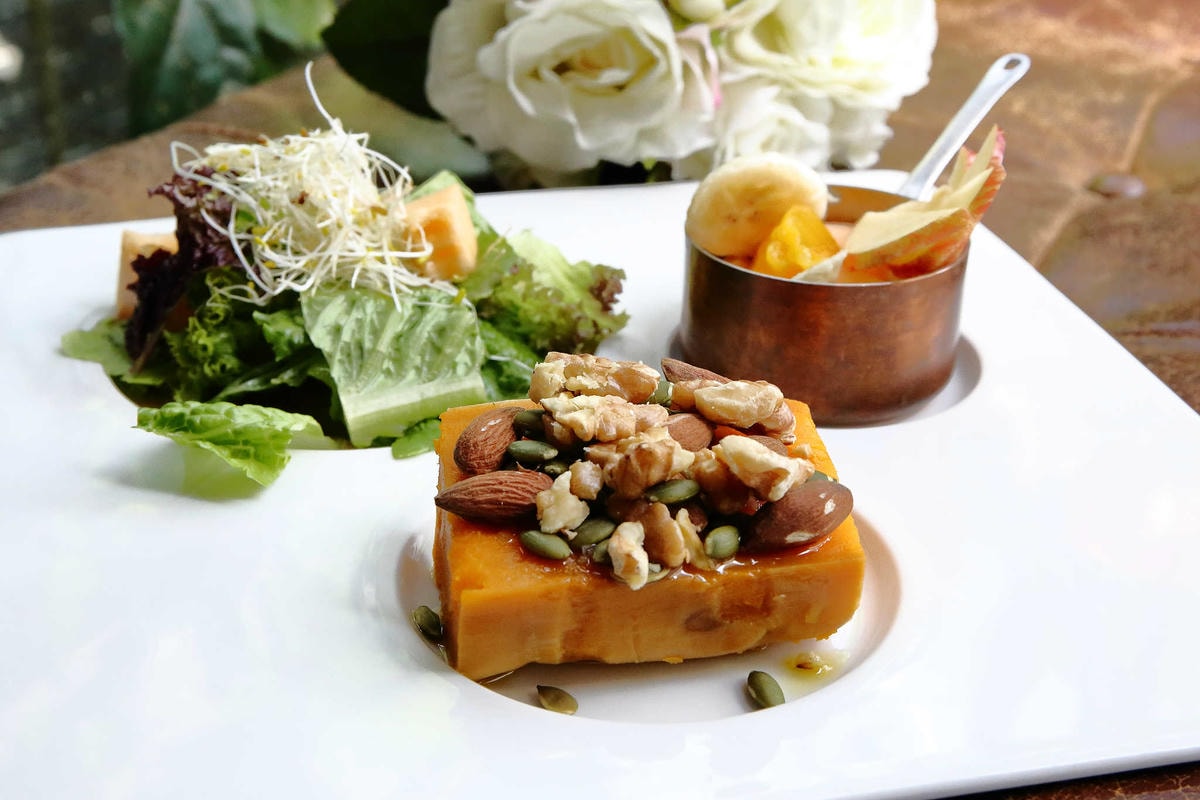 【食。台中】法月當代料理〜地表最強早餐!早餐吃龍蝦就是威!獨家口味、令人驚豔的浮誇早午餐,只要400多元耶!