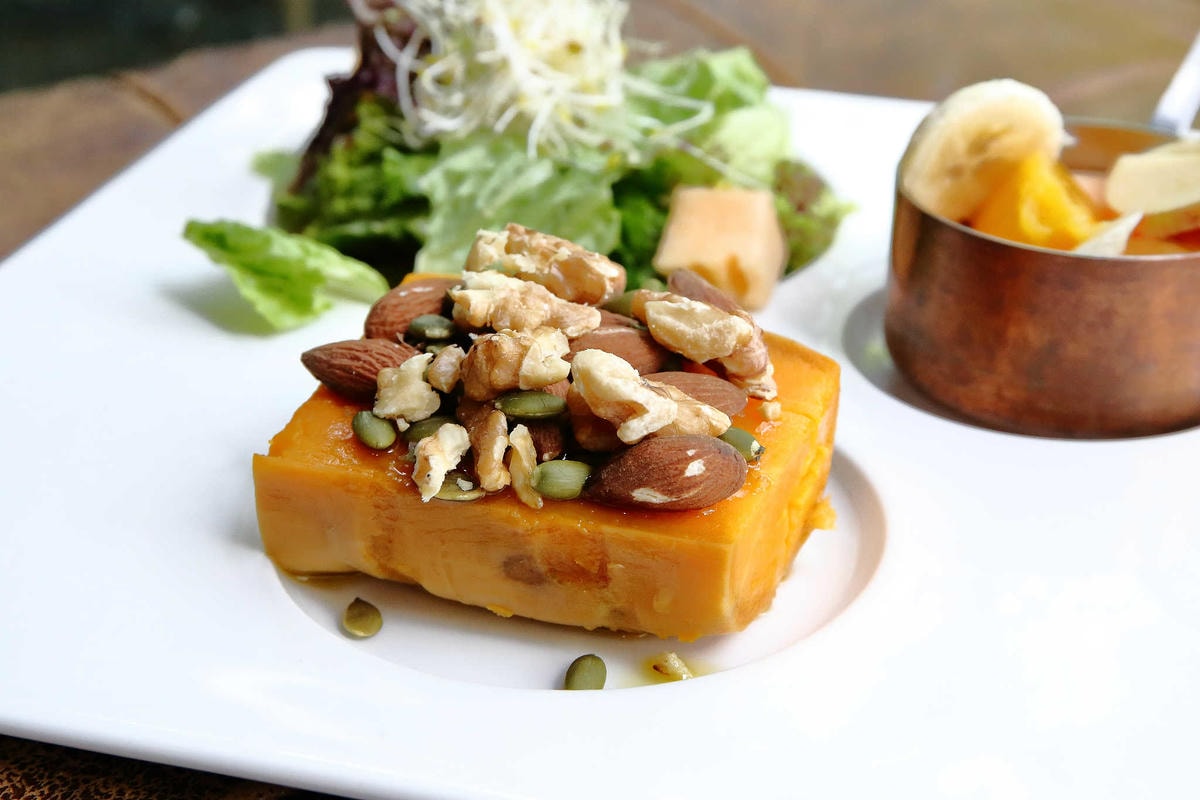 【食。台中】法月當代料理〜地表最強早餐!早餐吃龍蝦就是威!獨家口味、令人驚豔的浮誇早午餐,只要400多元耶!