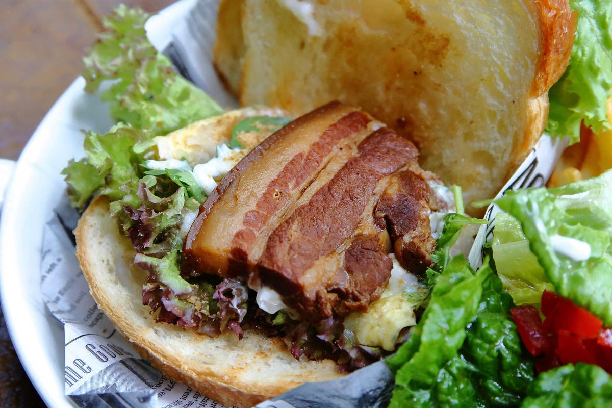 【食。台中】法月當代料理〜地表最強早餐!早餐吃龍蝦就是威!獨家口味、令人驚豔的浮誇早午餐,只要400多元耶!