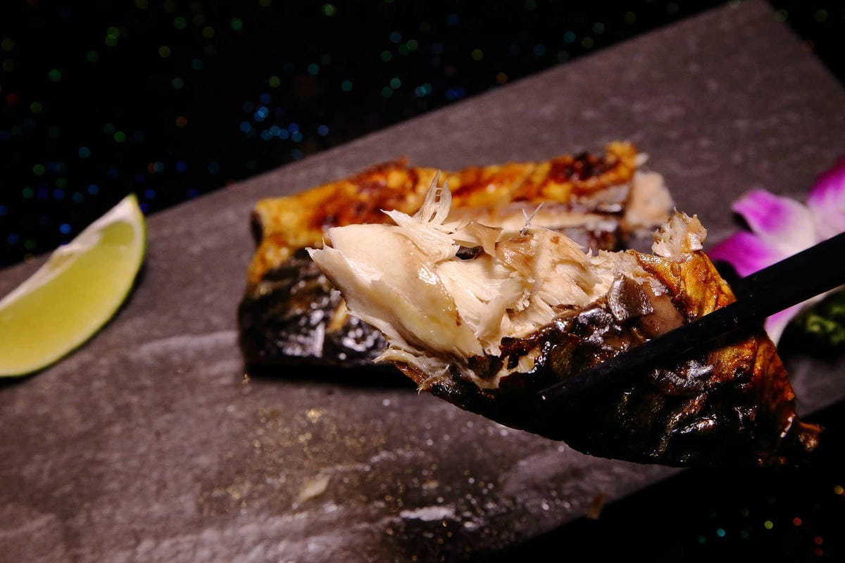 【食。內湖】東湖心時代美食廣場（燒烤霸）〜全新美食商場！特色小吃美食一次收集，露天燒烤+駐唱歌手，朋友齊聚厚答啦！