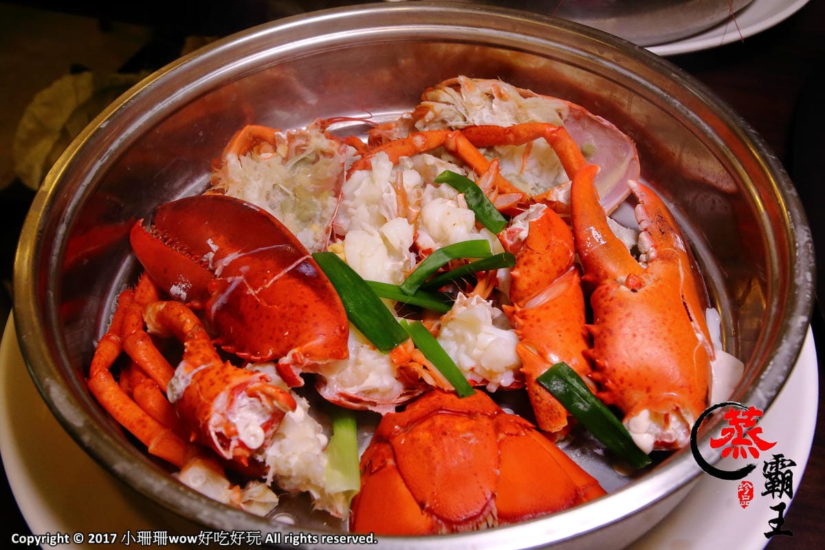 【食。內湖】東湖心時代美食廣場（燒烤霸）〜全新美食商場！特色小吃美食一次收集，露天燒烤+駐唱歌手，朋友齊聚厚答啦！