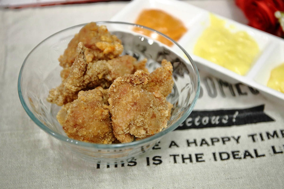 【食。台中】蝦帕SHRIMPPA台中店〜台中逢甲必吃美食。炸海鮮專賣店,停不了口!超涮嘴炸物料理,就是要讓大家邊走邊吃邊逛!