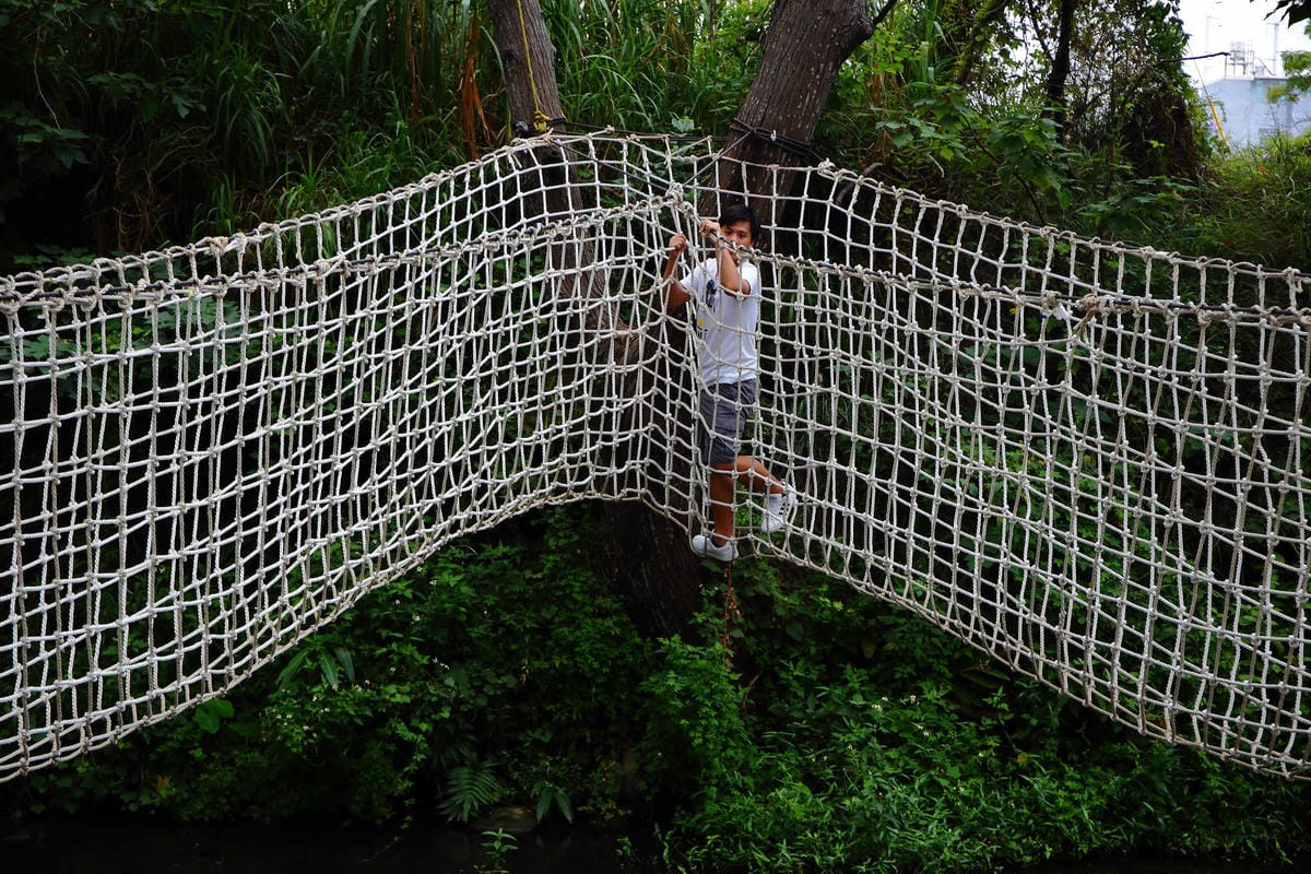 【遊。中壢】台灣地景花園〜8/6重新開放，無料參觀、免費玩水！溪流上盪鞦韆、親子遊樂設施，太適合小人玩到翻！