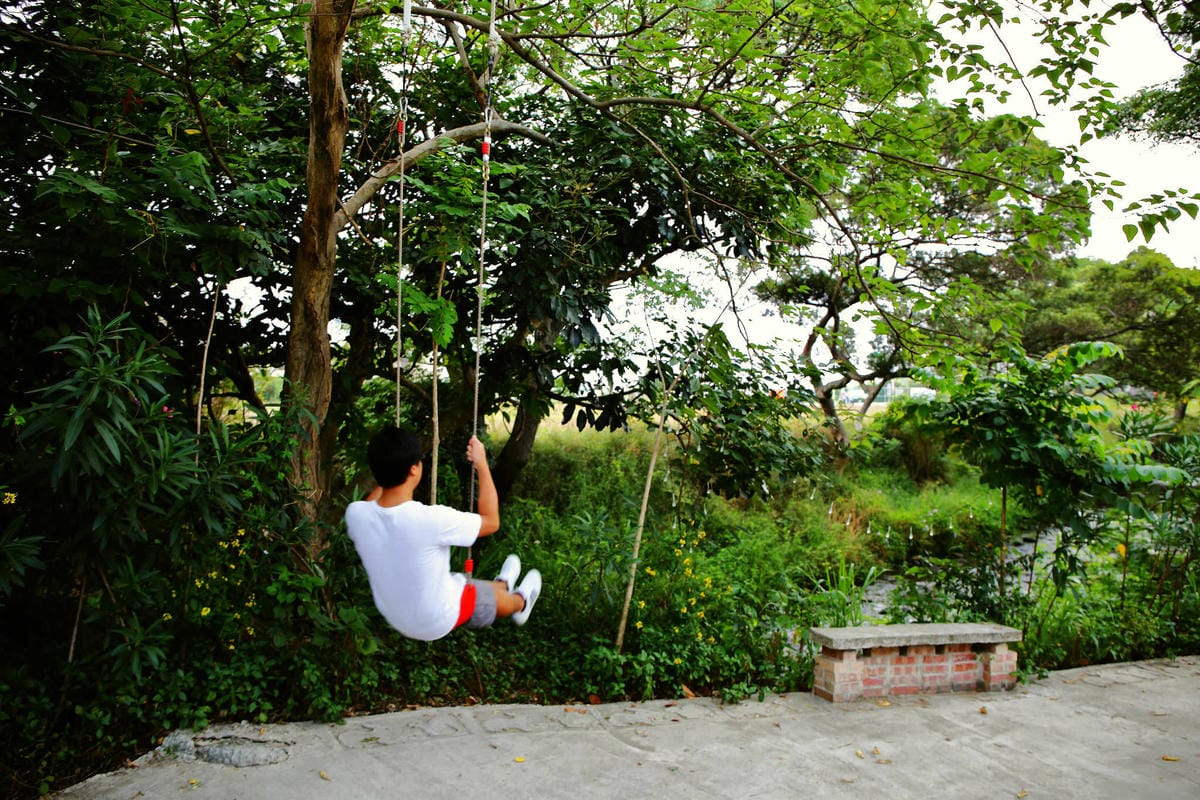 【遊。中壢】台灣地景花園〜8/6重新開放，無料參觀、免費玩水！溪流上盪鞦韆、親子遊樂設施，太適合小人玩到翻！