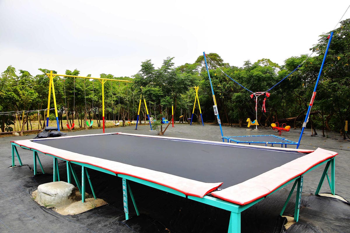 【遊。中壢】台灣地景花園〜8/6重新開放，無料參觀、免費玩水！溪流上盪鞦韆、親子遊樂設施，太適合小人玩到翻！