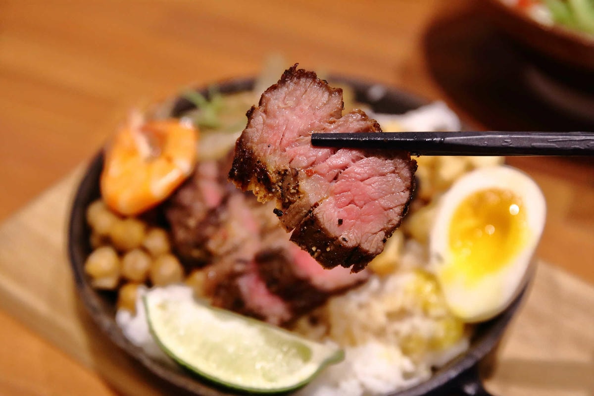 【食。新莊】中保無限家 新莊生活館〜新莊巷弄美食!就像「在鄰居家吃飯」,帶你重溫家的好味道