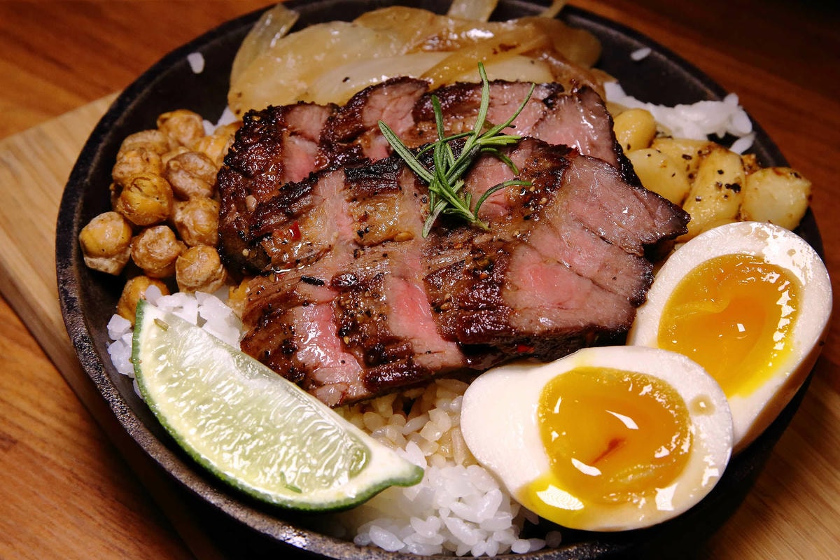 【食。新莊】中保無限家 新莊生活館〜新莊巷弄美食!就像「在鄰居家吃飯」,帶你重溫家的好味道