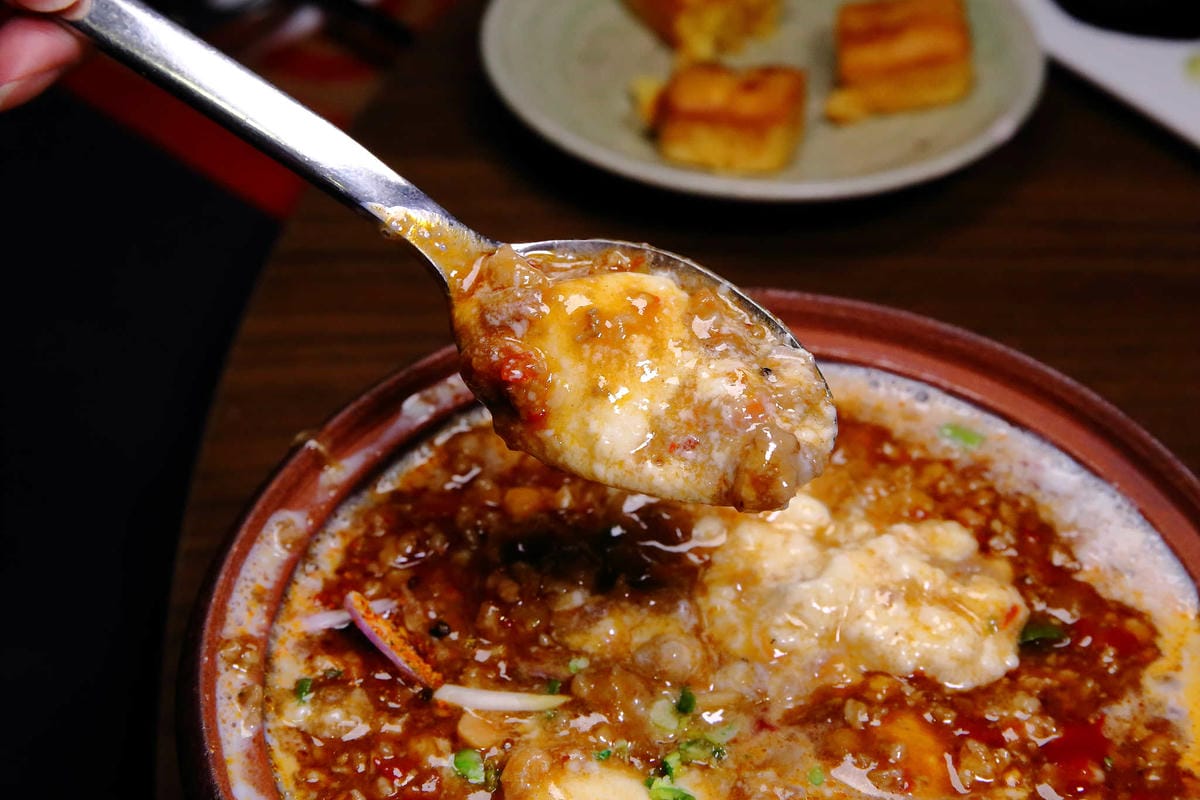 【食。台中】印月創意東方宴〜1鴨3吃新潮吃法！桌邊片鴨秀，皮脆肉嫩噴汁，創意美味，特色料理，來台中絕不能錯過的美食！