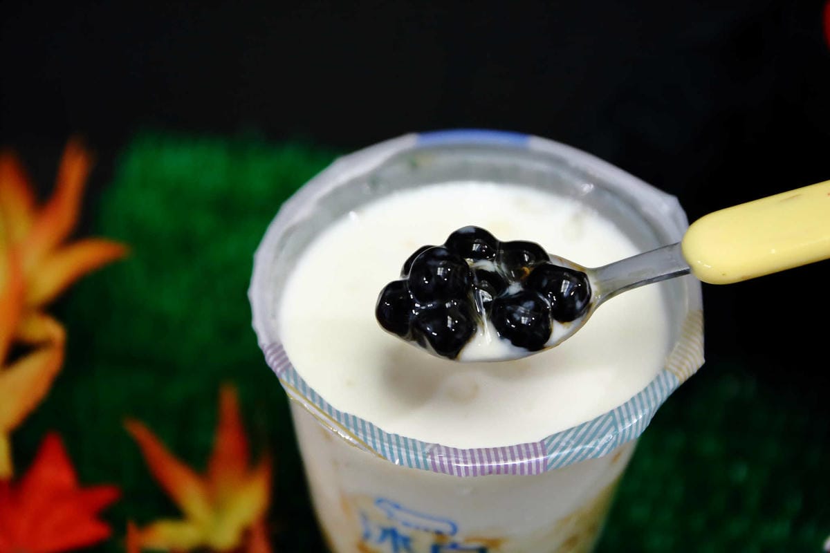 【食。新店】沐白小農新店民權店〜新店大坪林美食。嚴選小農鮮奶牧鮮直送，人氣「黑糖波霸鮮奶」不加一滴水，就是愛濃醇香！