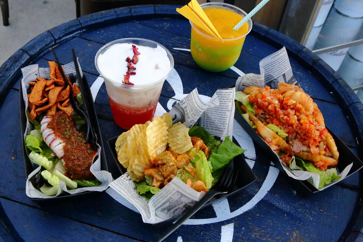 【食。台北】百齡罈BHouse〜大稻埕「pier5貨櫃市集」打卡熱門新景點!全台最高顏值酒吧,在北台灣最美河岸,美酒、美景環繞享受完美的一夜