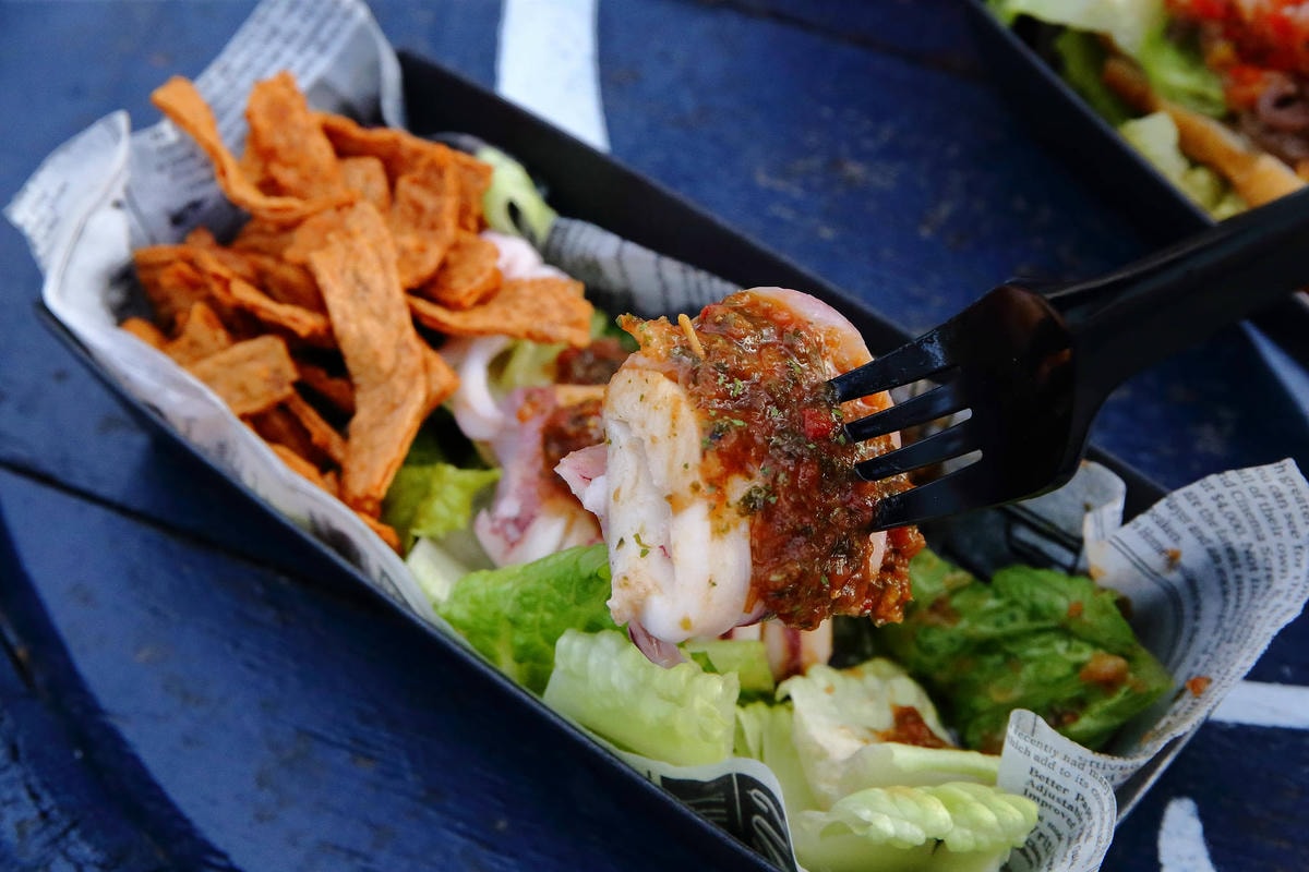 【食。台北】百齡罈BHouse〜大稻埕「pier5貨櫃市集」打卡熱門新景點!全台最高顏值酒吧,在北台灣最美河岸,美酒、美景環繞享受完美的一夜