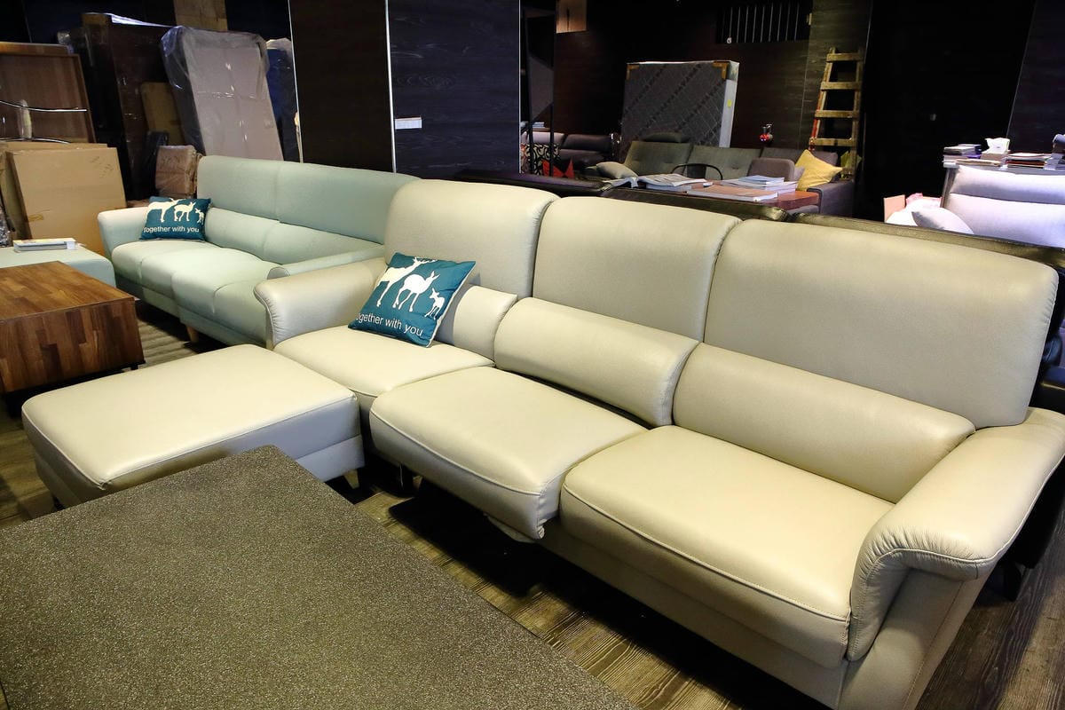 【新莊家具店推薦】億家具批發倉庫〜工廠直營、零售批發價‎、客