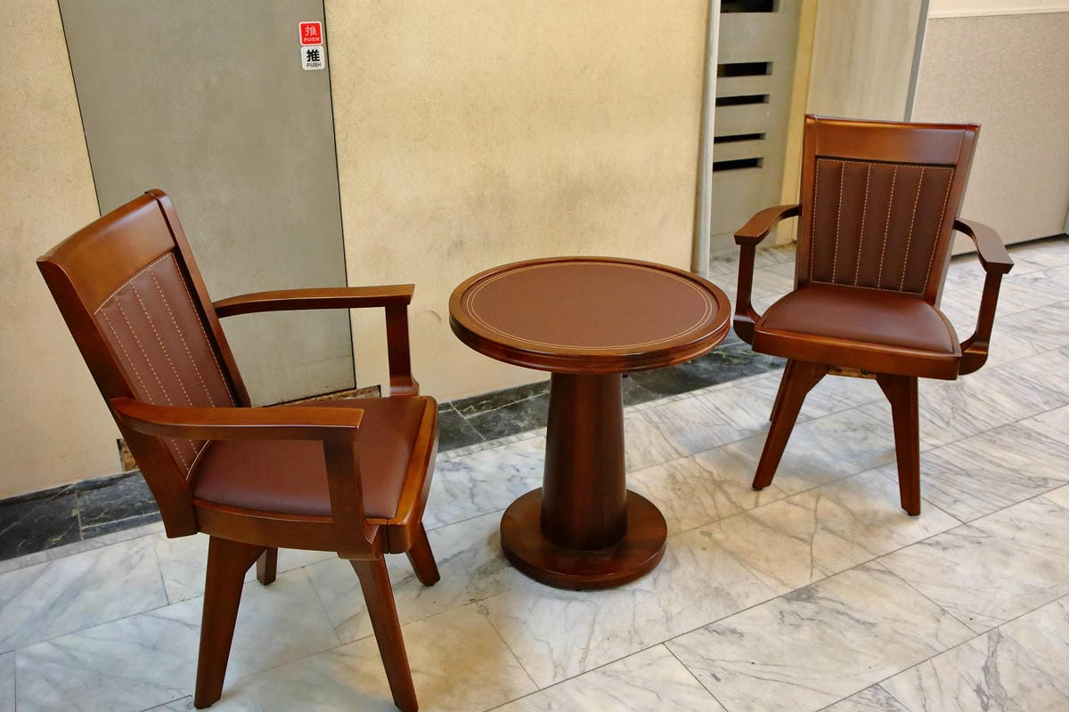 【新莊家具店推薦】億家具批發倉庫〜工廠直營、零售批發價‎、客