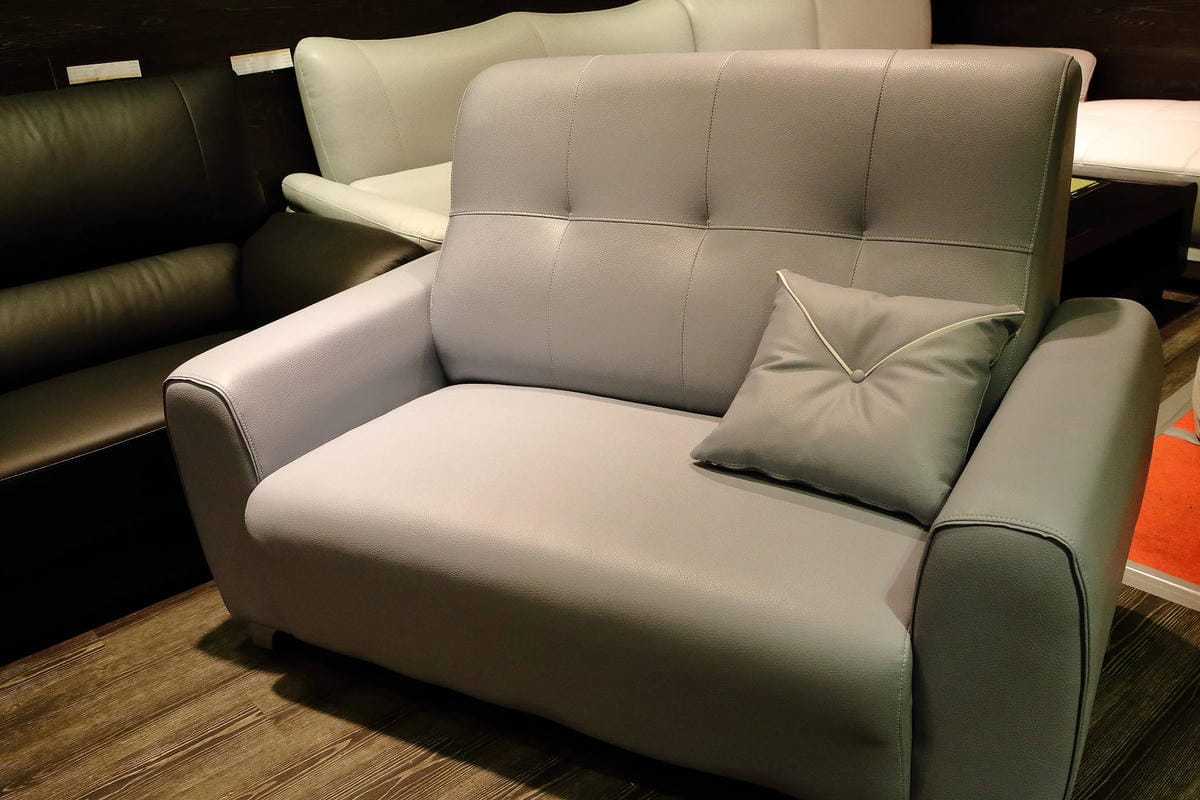 【新莊家具店推薦】億家具批發倉庫〜工廠直營、零售批發價‎、客