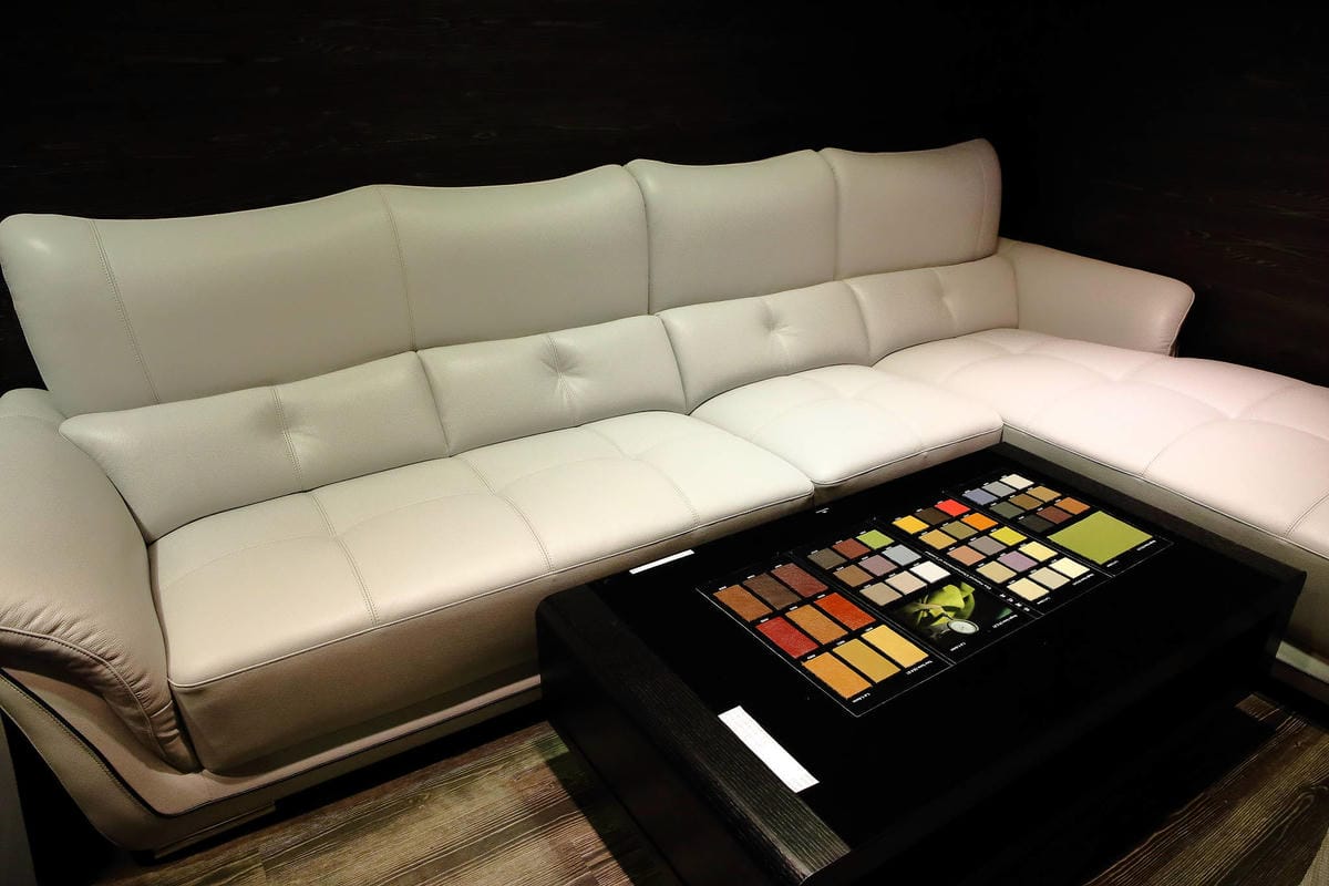 【新莊家具店推薦】億家具批發倉庫〜工廠直營、零售批發價‎、客