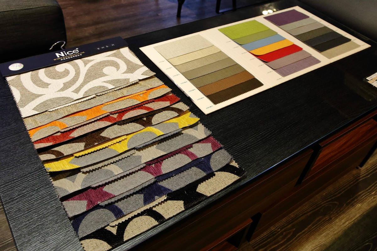 【新莊家具店推薦】億家具批發倉庫〜工廠直營、零售批發價‎、客