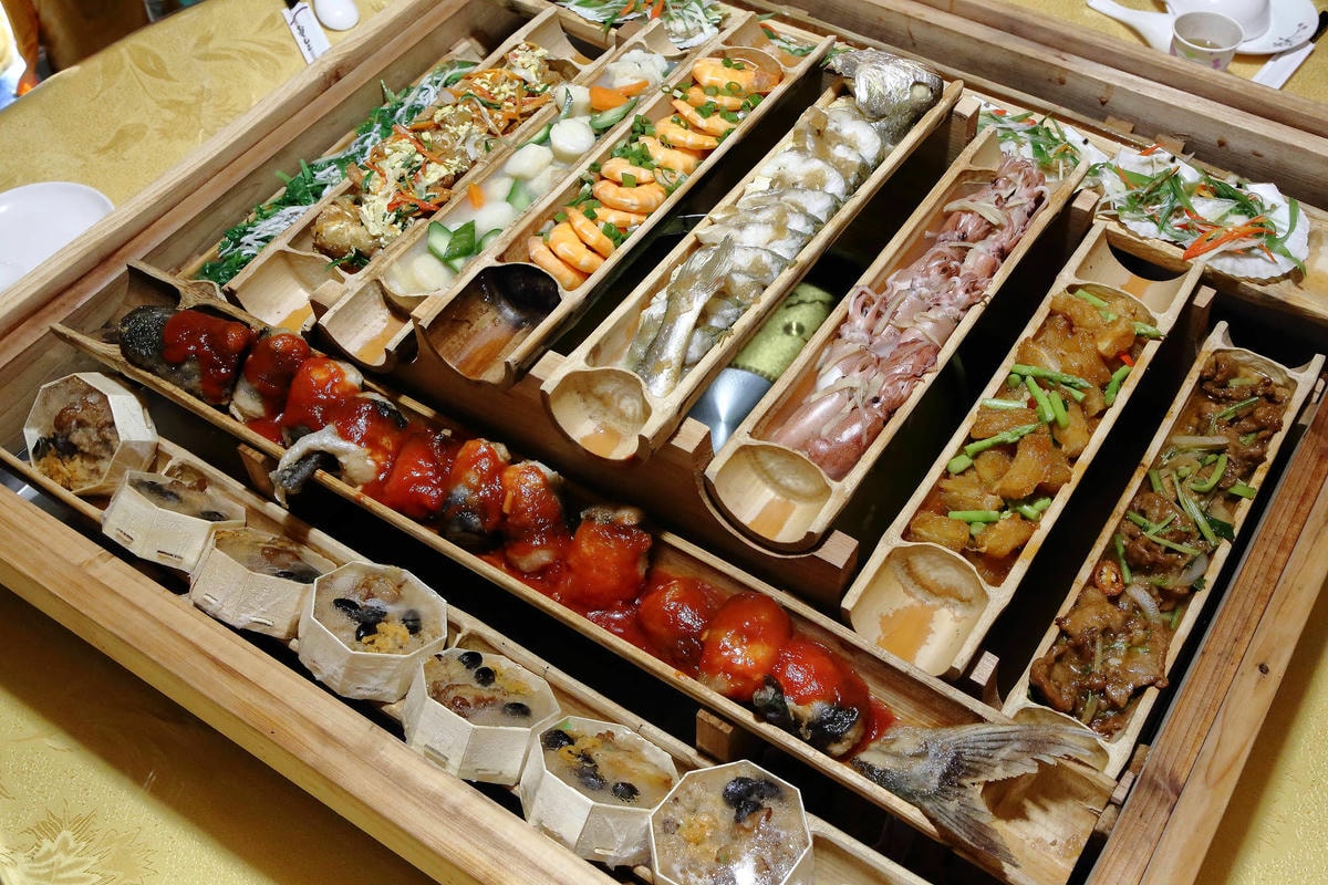 【食。中壢】龍岡蒸籠宴〜全台「古早味」蒸籠在桃園!12道料理每人不到五百元,海陸饗宴一次滿足(已歇業)