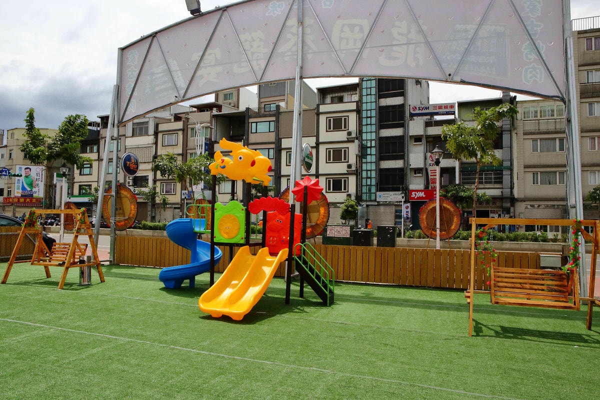 【食。中壢】龍岡蒸籠宴〜全台「古早味」蒸籠在桃園!12道料理每人不到五百元,海陸饗宴一次滿足(已歇業)