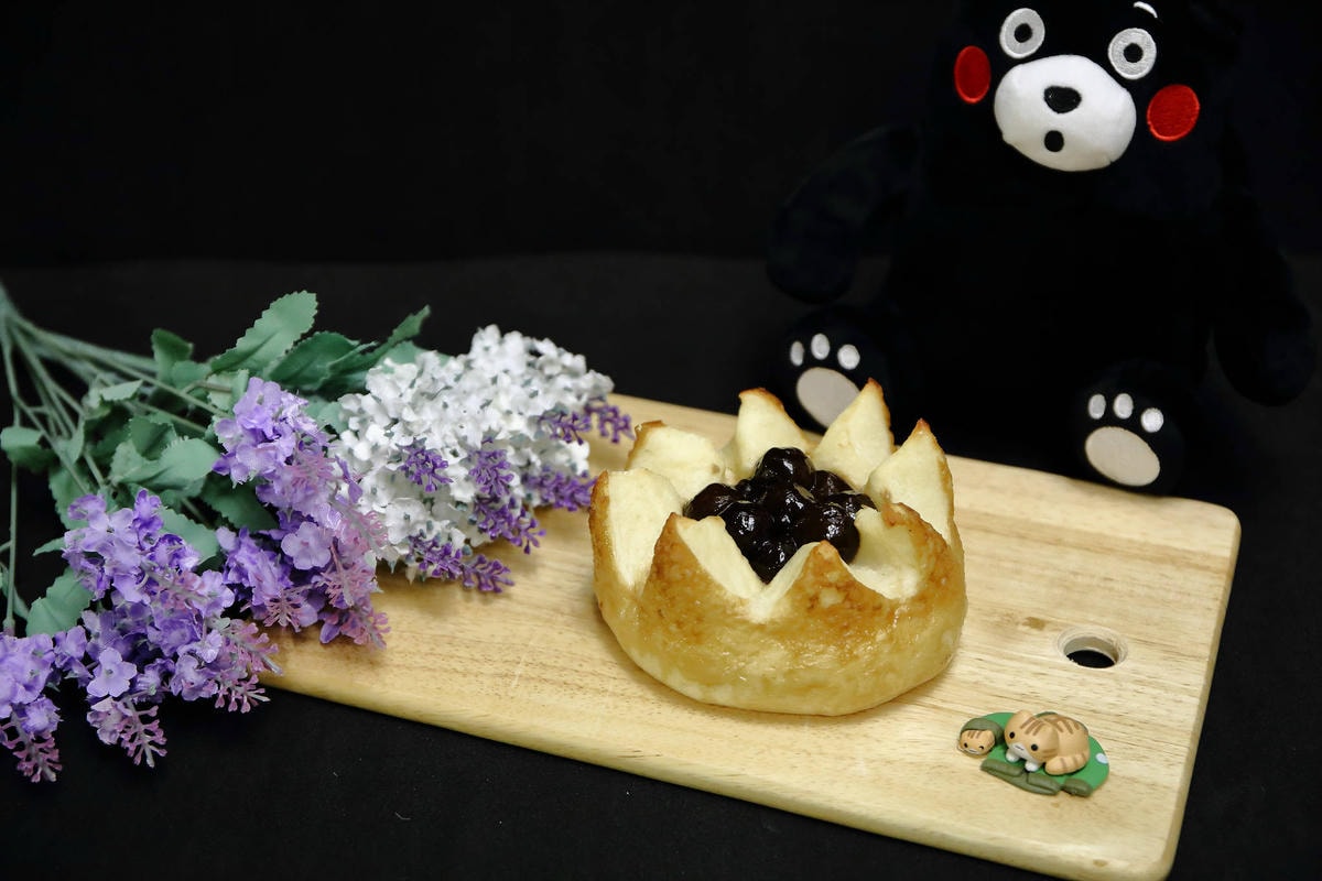 【食。新莊】許燕斌手作烘焙〜世界冠軍手作月餅陪你過中秋囉!經典伴手禮「岩炎手工餅」、「手工月餅」一次品嘗