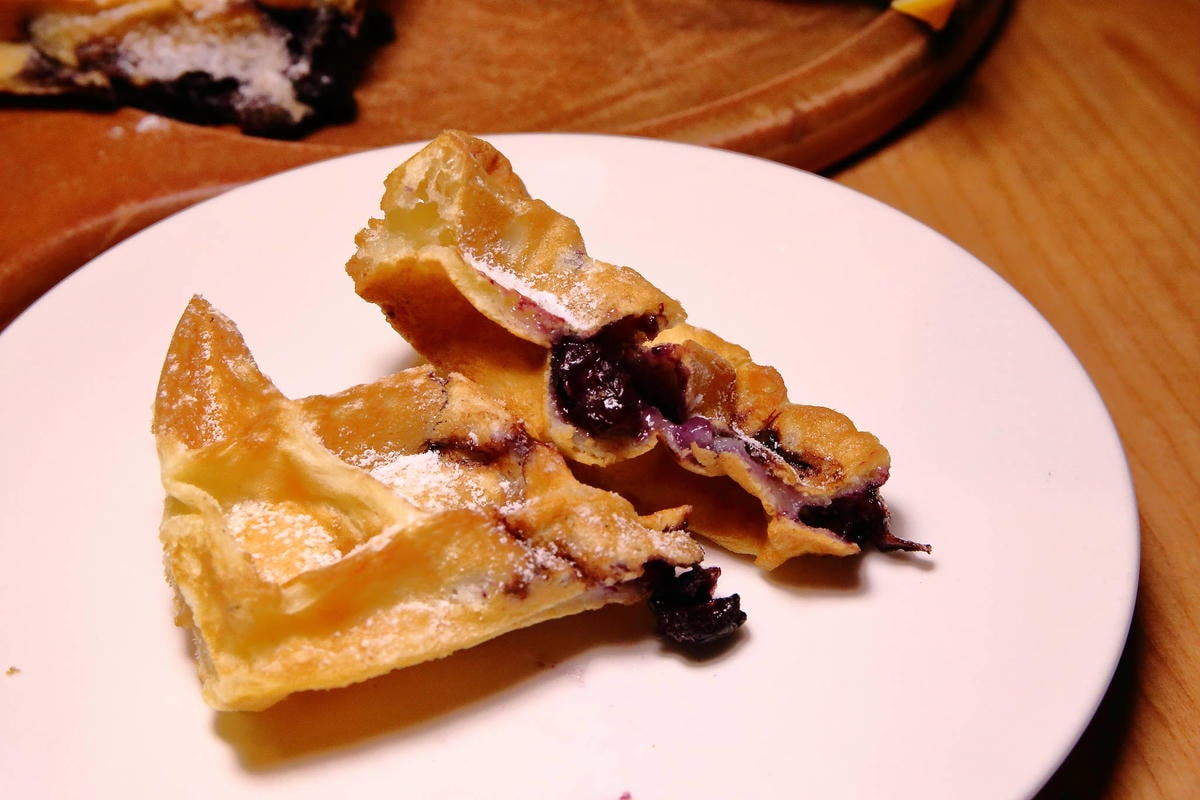 【食。桃園】端陽邀月複合式餐廳〜桃園聚會聚餐。專屬自己包廂,乾冰系調酒、中式套餐、火鍋,平價美食任你選,不噴錢的好氣氛餐廳