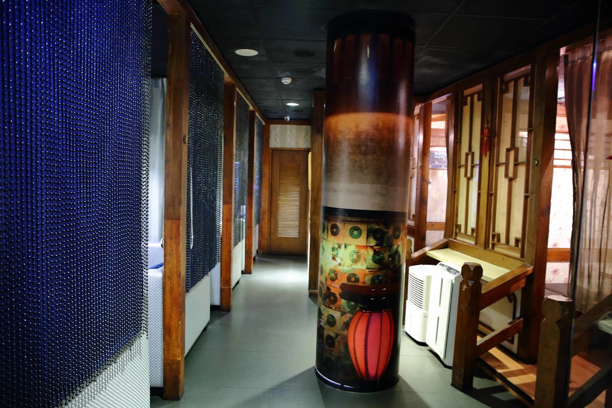 【食。桃園】端陽邀月複合式餐廳〜桃園聚會聚餐。專屬自己包廂,乾冰系調酒、中式套餐、火鍋,平價美食任你選,不噴錢的好氣氛餐廳