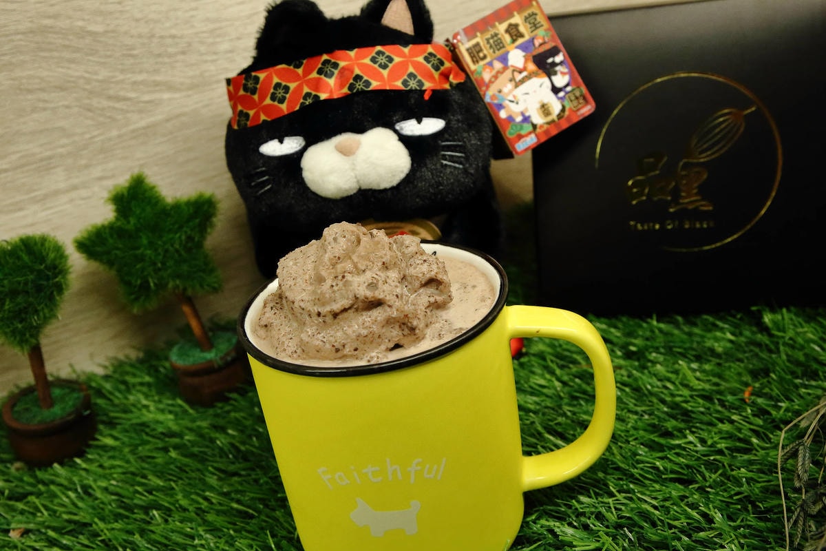 【食。桃園】品黑中壢sogo店〜巧克力專賣店。獨創巧克力飲品、創意巧克力料理,如果你是巧克力控絕對不能錯過!(已歇業)