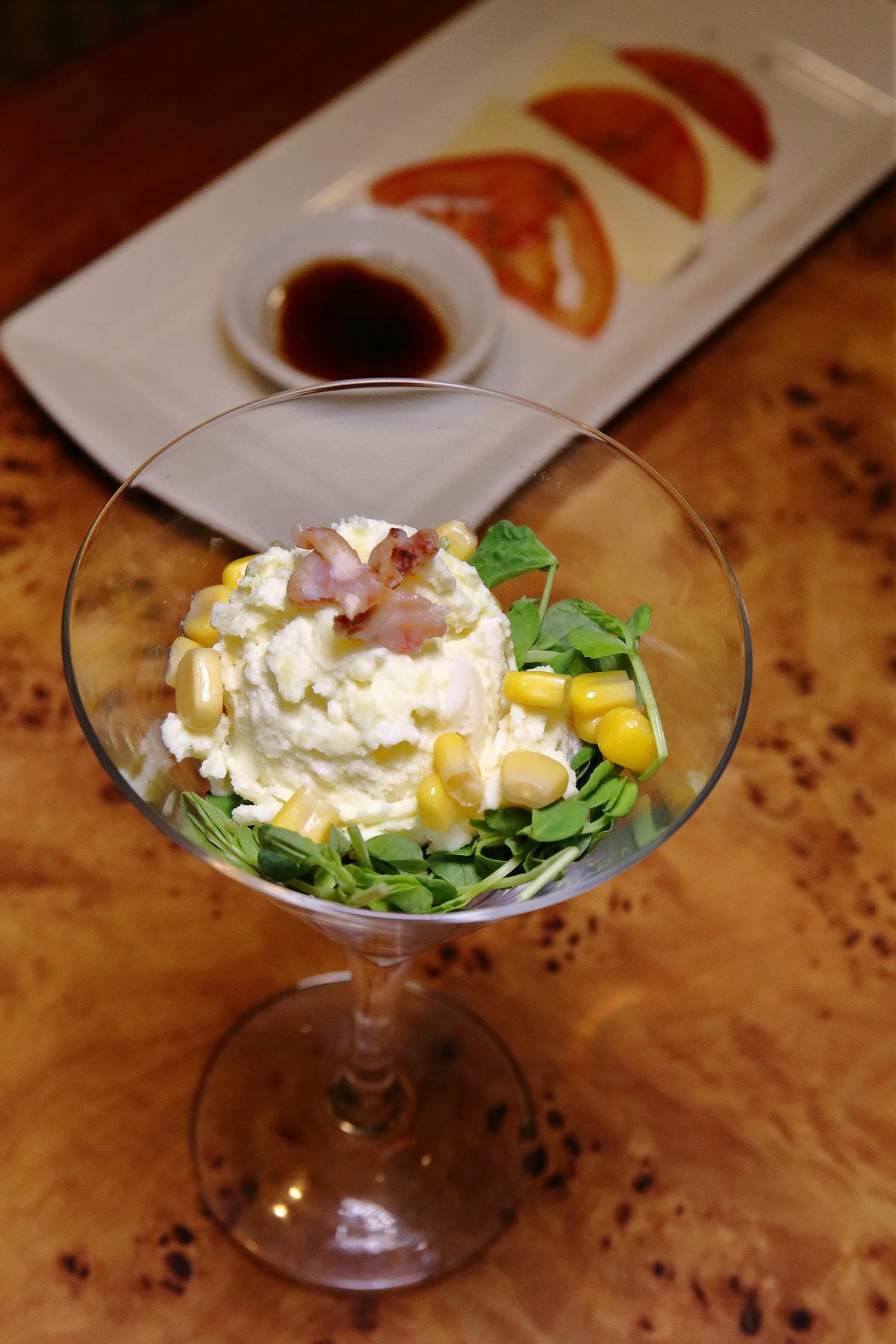 【食。內湖】饗來美食〜康寧生活會館內湖地區美食新選擇！中西式套餐、合菜任你選！