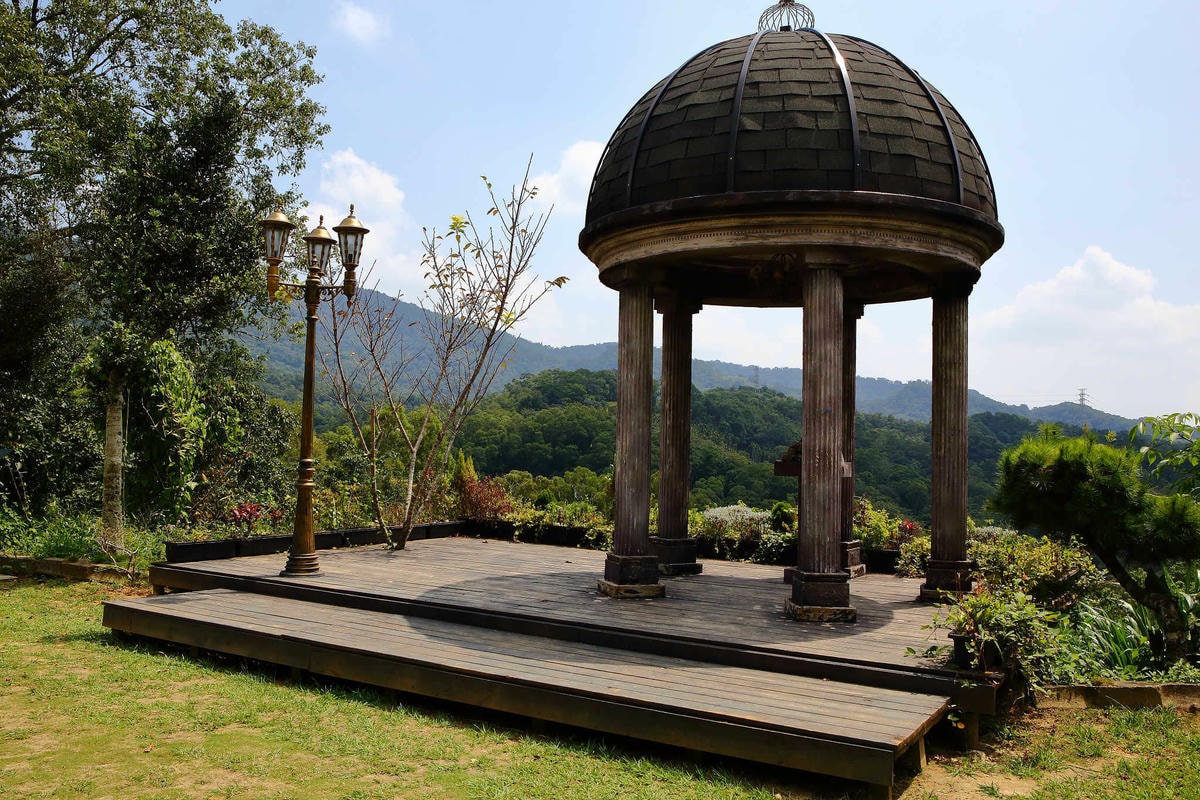 【遊。苗栗三義】莫內秘密花園婚紗攝影基地〜不用出國就可拍出別具風格的獨特婚紗照,不藏私中部絕美婚紗外拍景點分享!