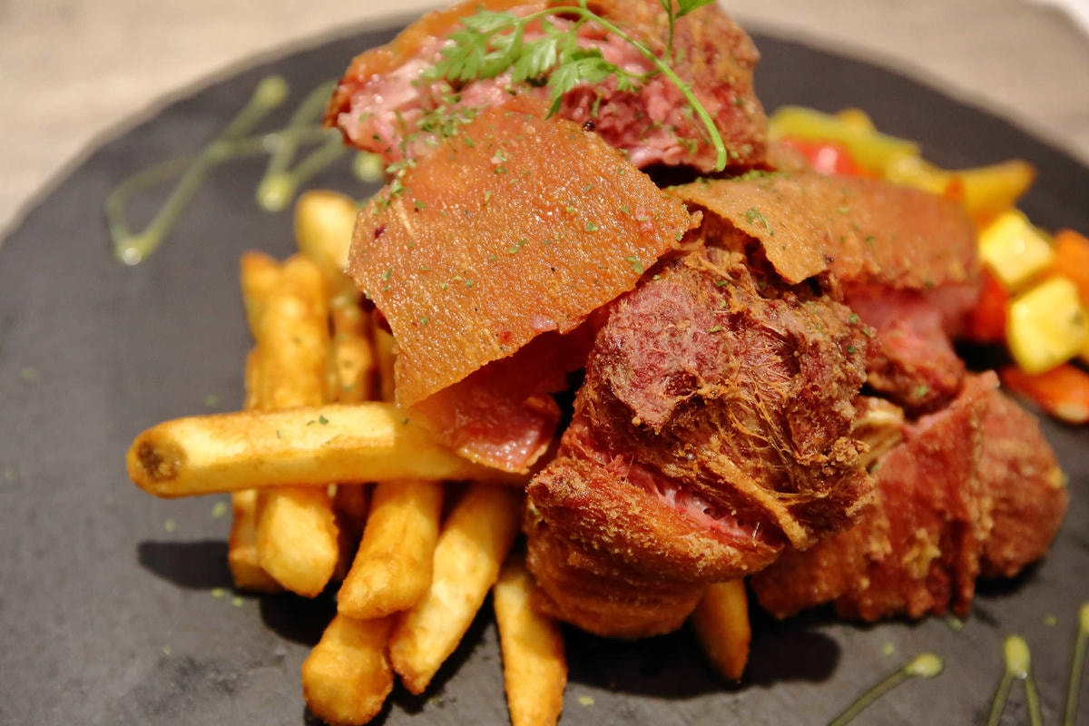 【食。新莊】公主病義大利餐廳〜新莊義式料理吃到飽。新一代網美聚集地,義大利麵、披薩、甜點無限享用,只要359起CP破表!